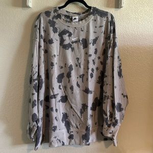 Plus size Nike Sweater